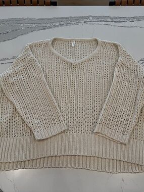 Oversized V-Neck Crochet open Weave Sweater M/L - Cream